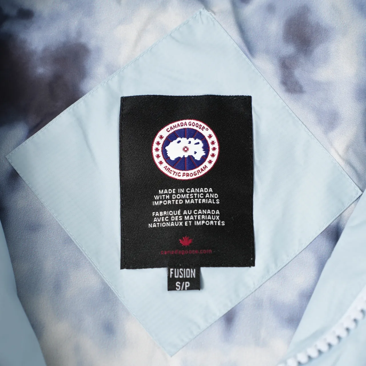 P400 CANADA GOOSE丨Canada Goose Glacier Stand Collar Down Vest Color: Light Blue Size: XS-XXL